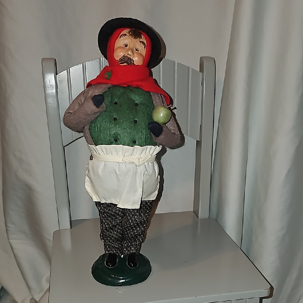Byers' Choice Caroling Fruit Vendor